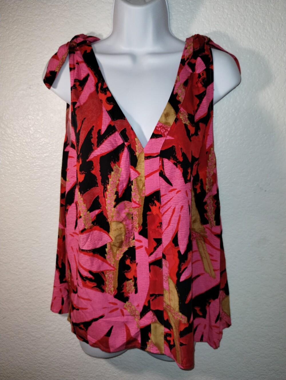 J. Crew S/L Top Bright Pink Red Tan Print Tie Details at Shoulders Size Large